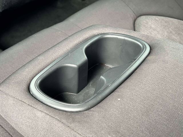 Used 2020 Toyota Camry LE image 15