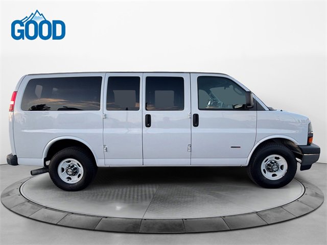 Used 2017 Chevrolet Express 3500 LT w/ LT Preferred Equipment Group image 6