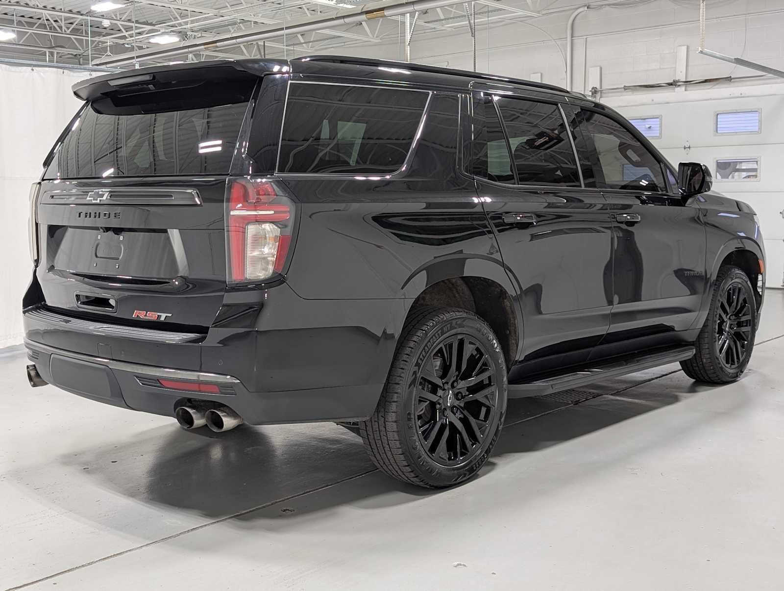 Used 2022 Chevrolet Tahoe RST w/ Sport Performance Package image 7