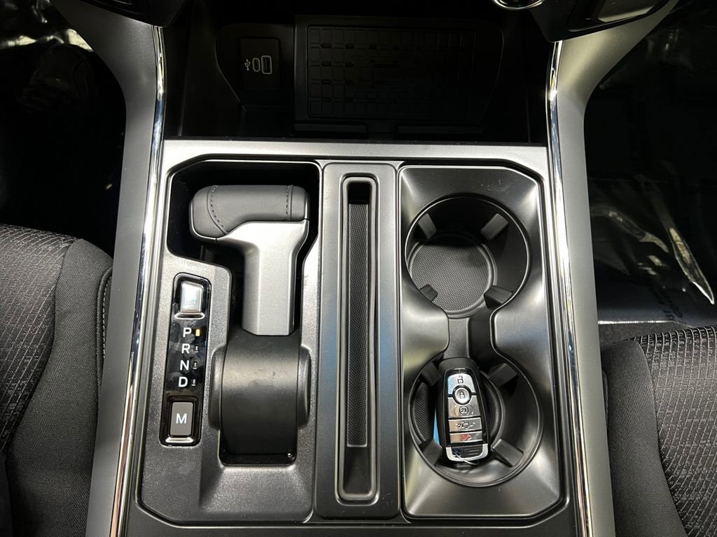 New 2025 Ford F150 XLT w/ Equipment Group 302A MID image 27