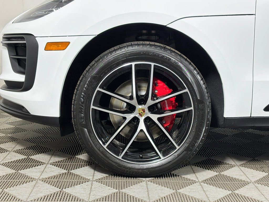 New 2026 Porsche Macan S AWD/4WD image 39
