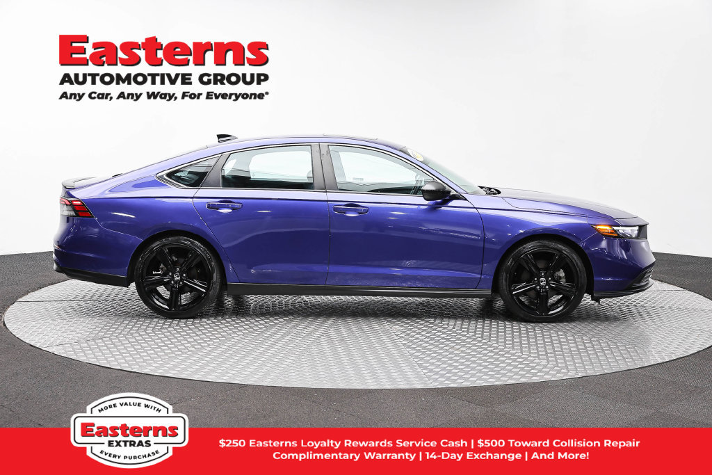 Used 2024 Honda Accord Sport image 5