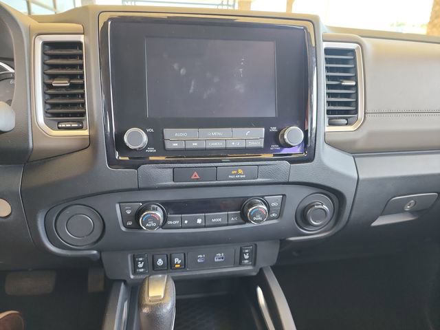 Used 2022 Nissan Frontier SV RWD image 17