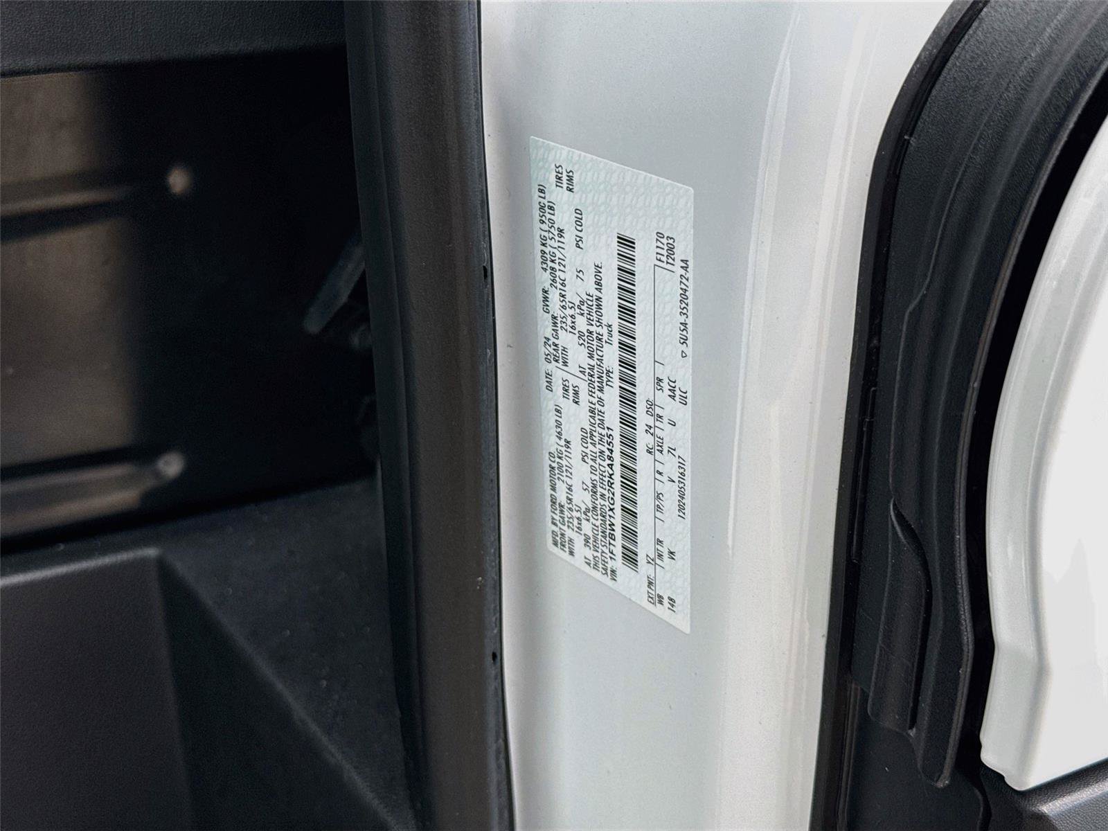 Used 2024 Ford Transit 350 148 High Roof RWD image 31