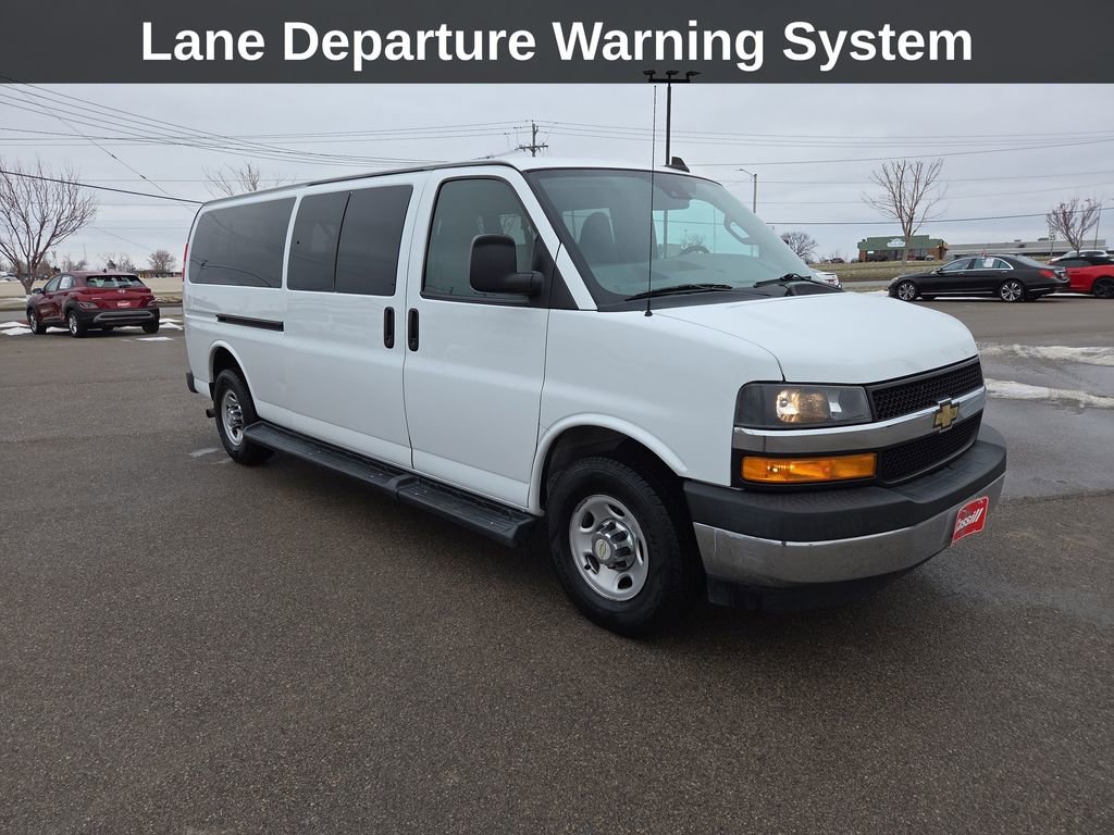 Used 2020 Chevrolet Express 3500 LT w/ LT Preferred Equipment Group image 9
