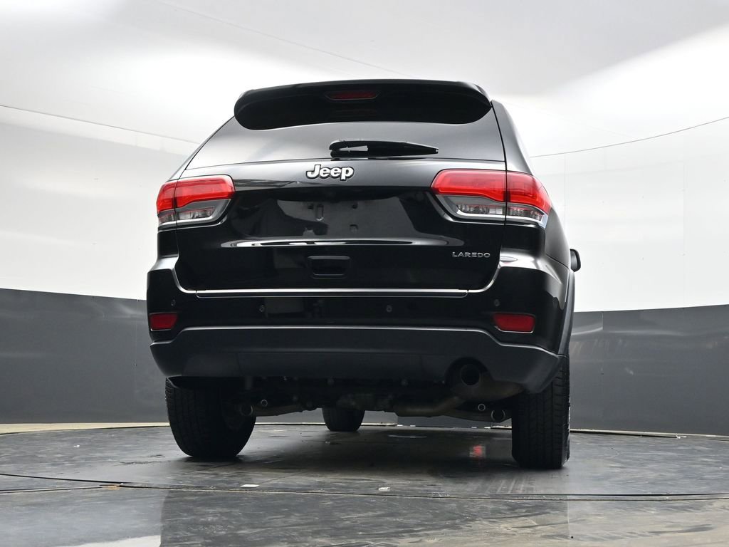 Used 2019 Jeep Grand Cherokee Laredo RWD image 32