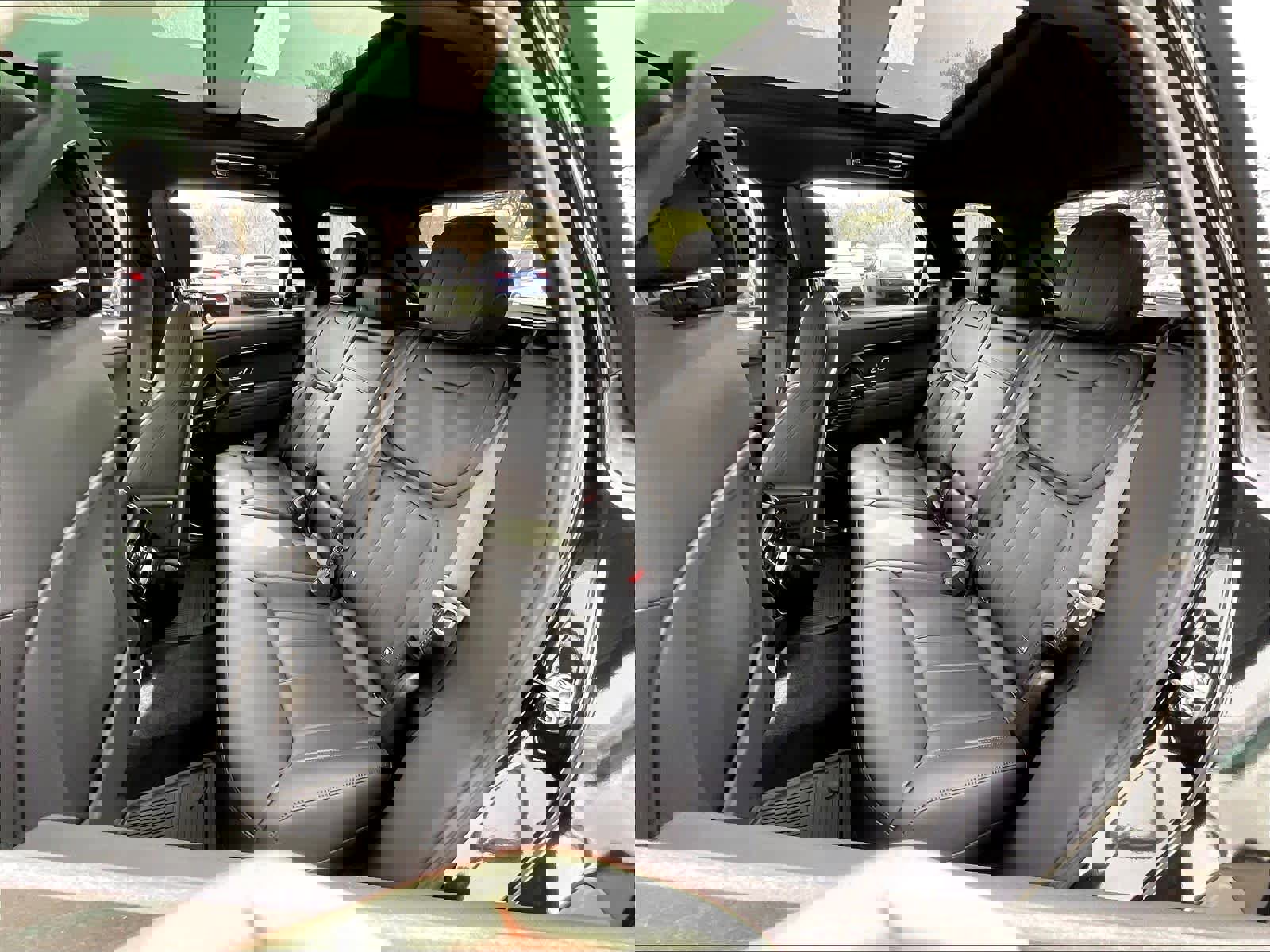 New 2025 Land Rover Range Rover Sport Dynamic SE image 12