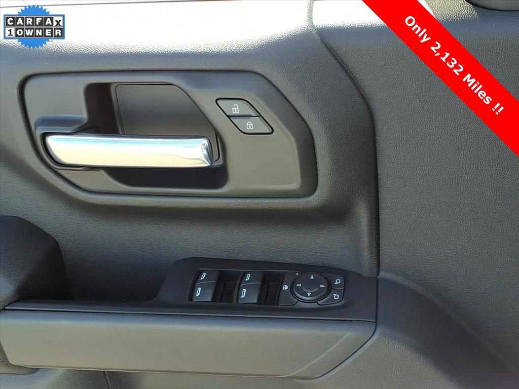 Used 2025 Chevrolet Silverado 1500 Custom Trail Boss w/ LPO, Dark Essentials Package image 28