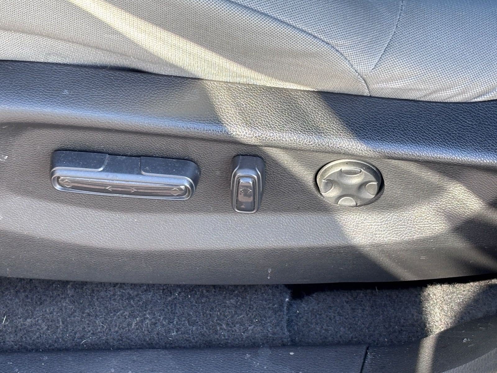 Certified 2019 Honda CR-V EX image 19