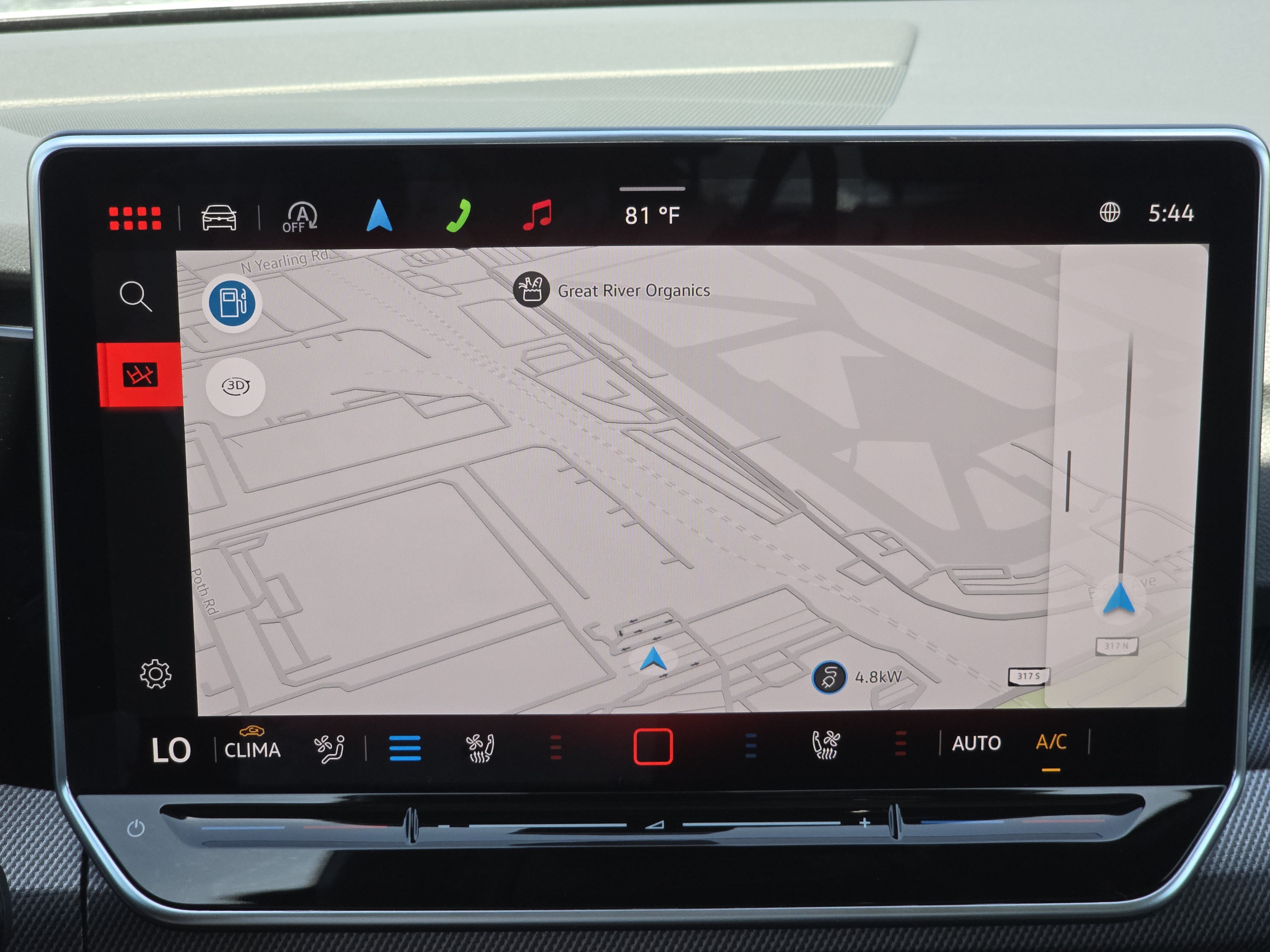New 2026 Volkswagen GTI SE FWD image 10