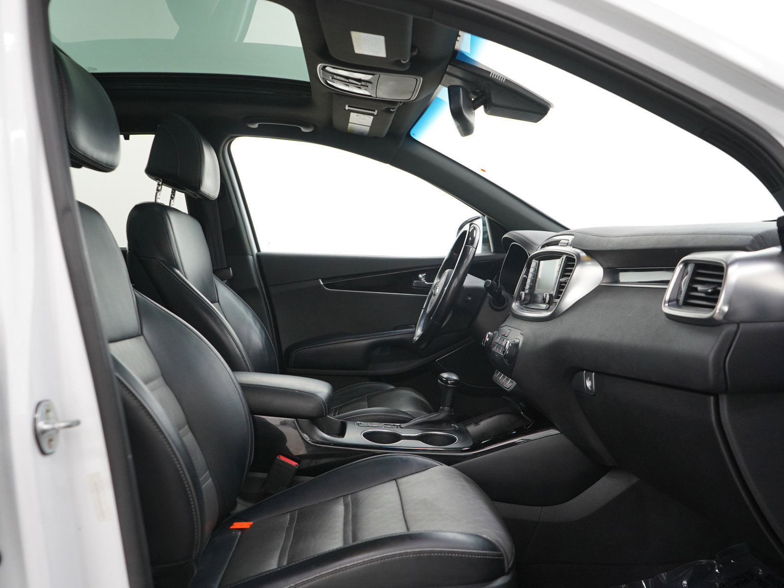 Used 2017 Kia Sorento SX AWD/4WD image 12