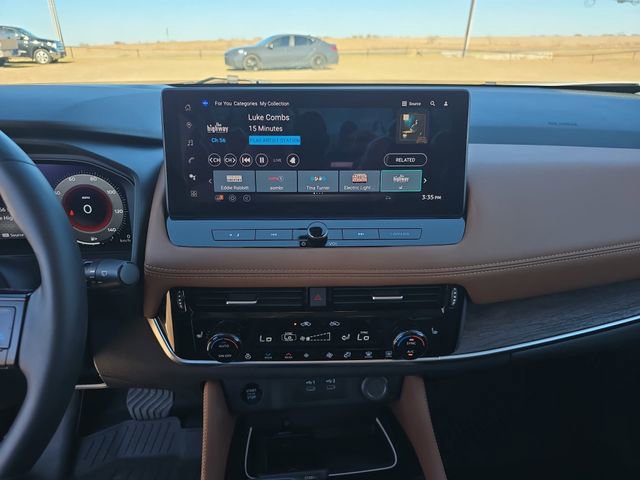 Used 2025 Nissan Rogue Platinum w/ Platinum Premium Package image 20