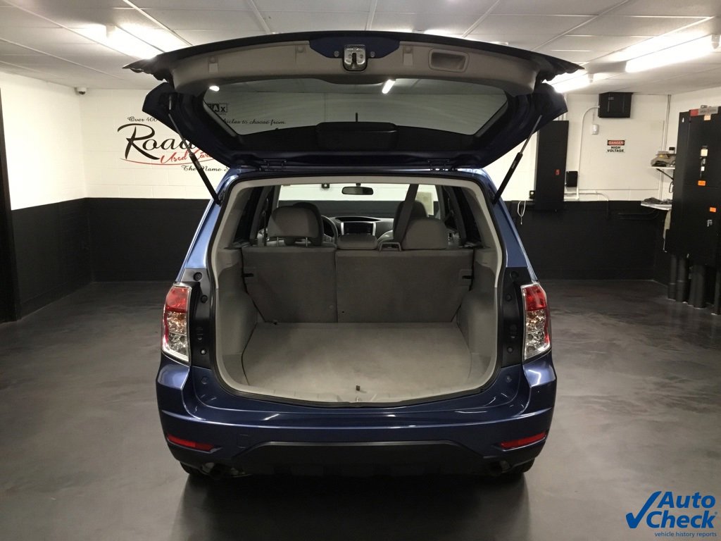 Used 2010 Subaru Forester 2.5X Premium image 12