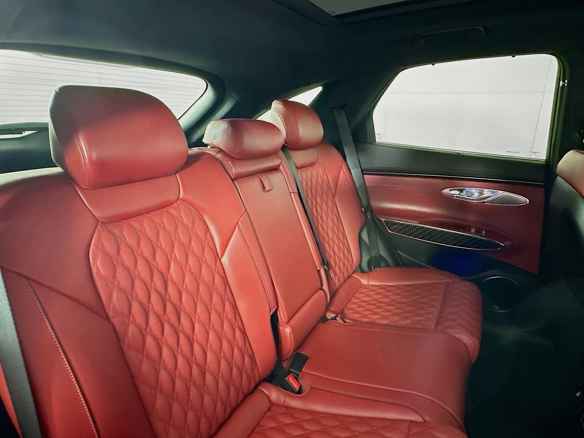 Used 2024 Genesis GV70 3.5T Sport w/ Sport Prestige Package image 27