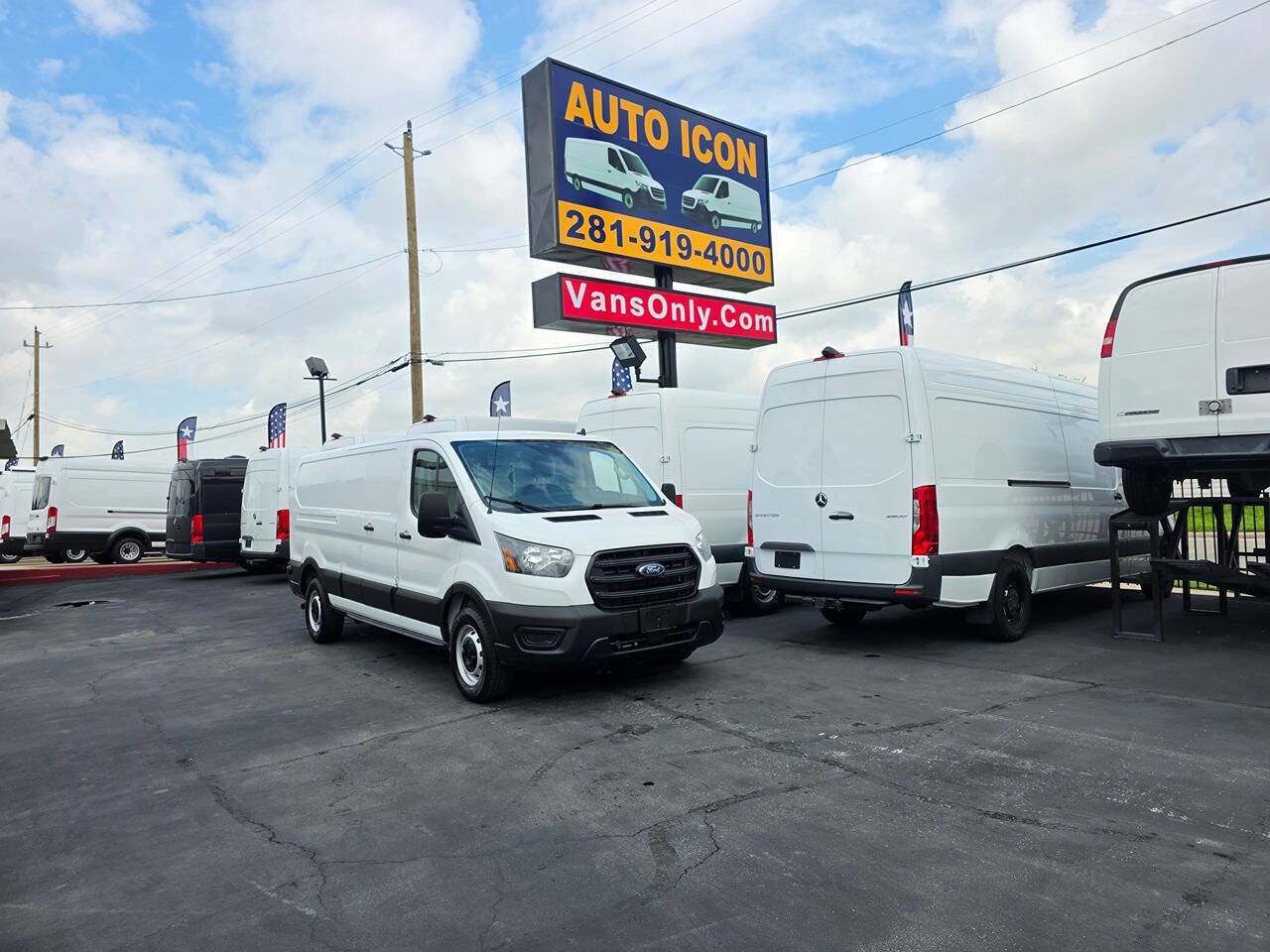 Used 2020 Ford Transit 350 Low Roof w/ Load Area Protection Package RWD image 28