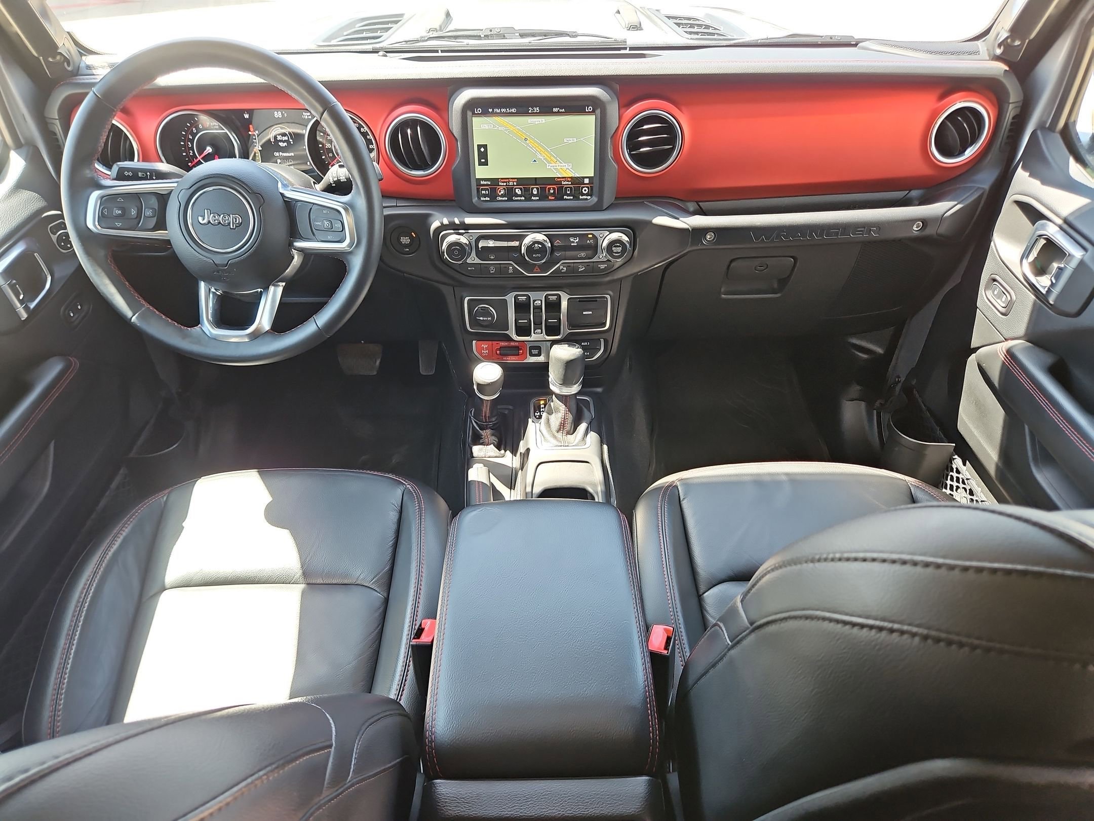 Used 2018 Jeep Wrangler Unlimited Rubicon image 17