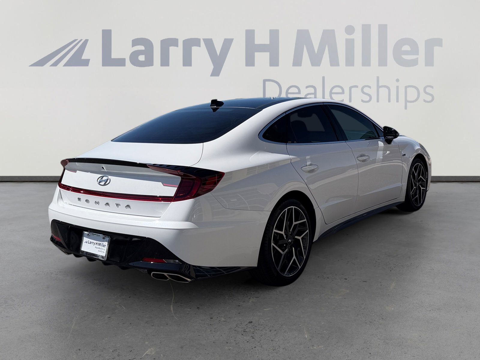 Used 2023 Hyundai Sonata N Line image 5