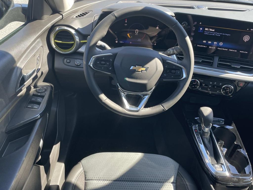 New 2026 Chevrolet Trax LT w/ Driver Confidence Package image 12