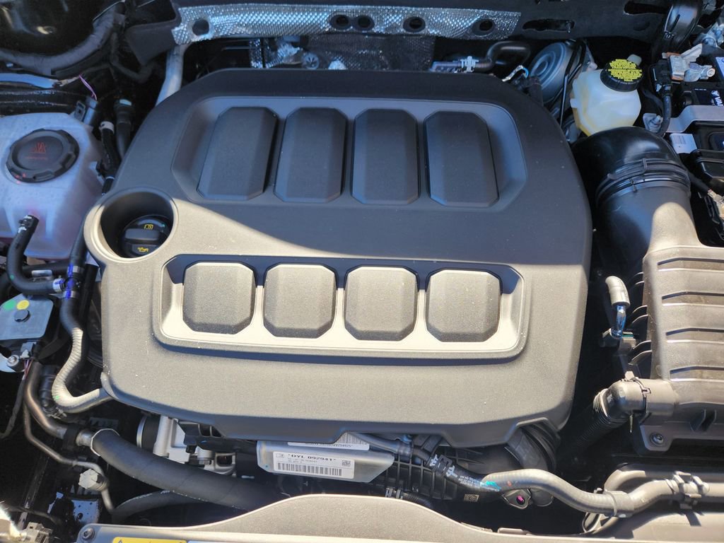 New 2026 Volkswagen Tiguan SE R-Line image 19