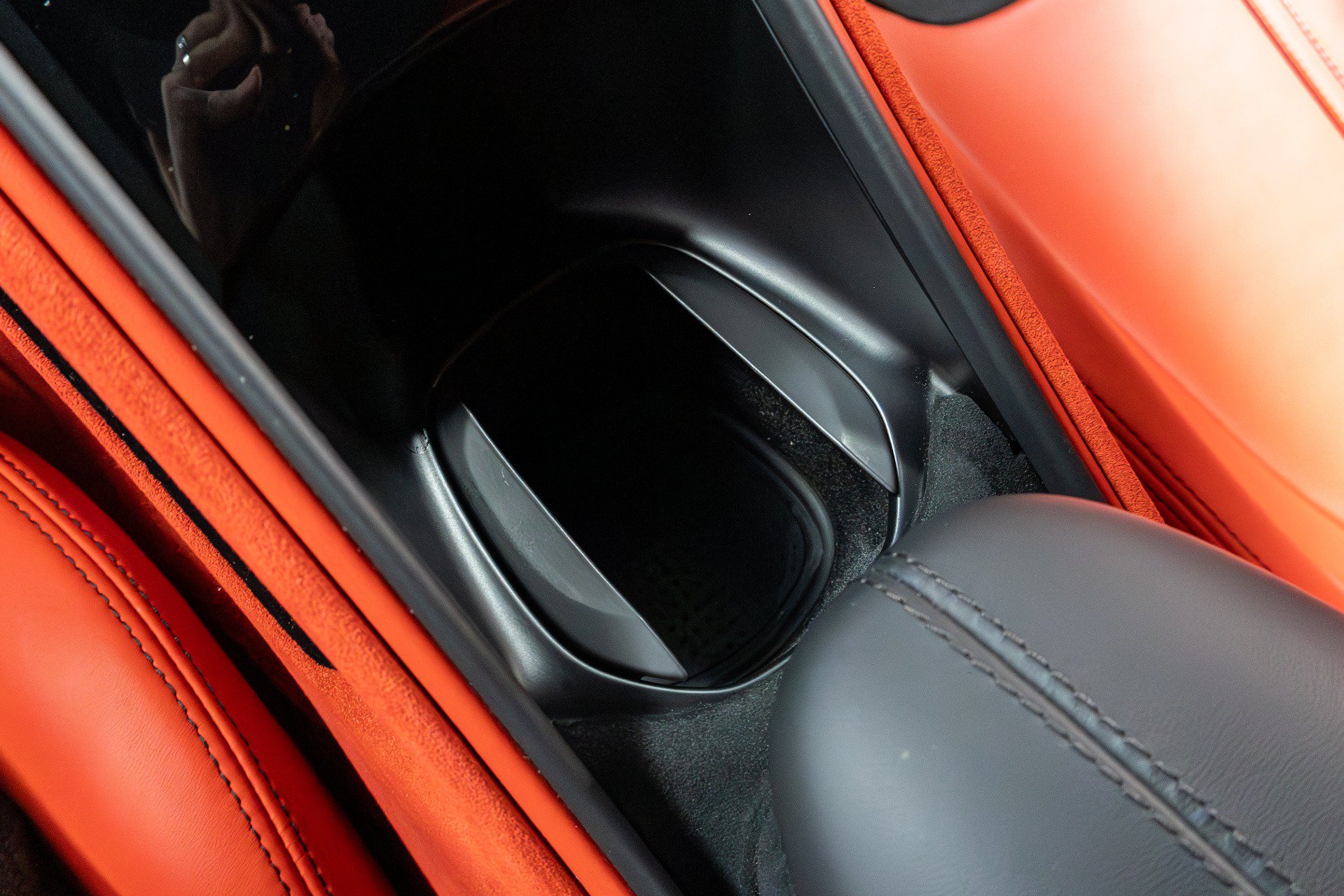 Used 2022 Ferrari Roma RWD image 77