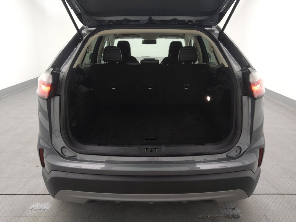 Used 2024 Ford Edge SEL image 29