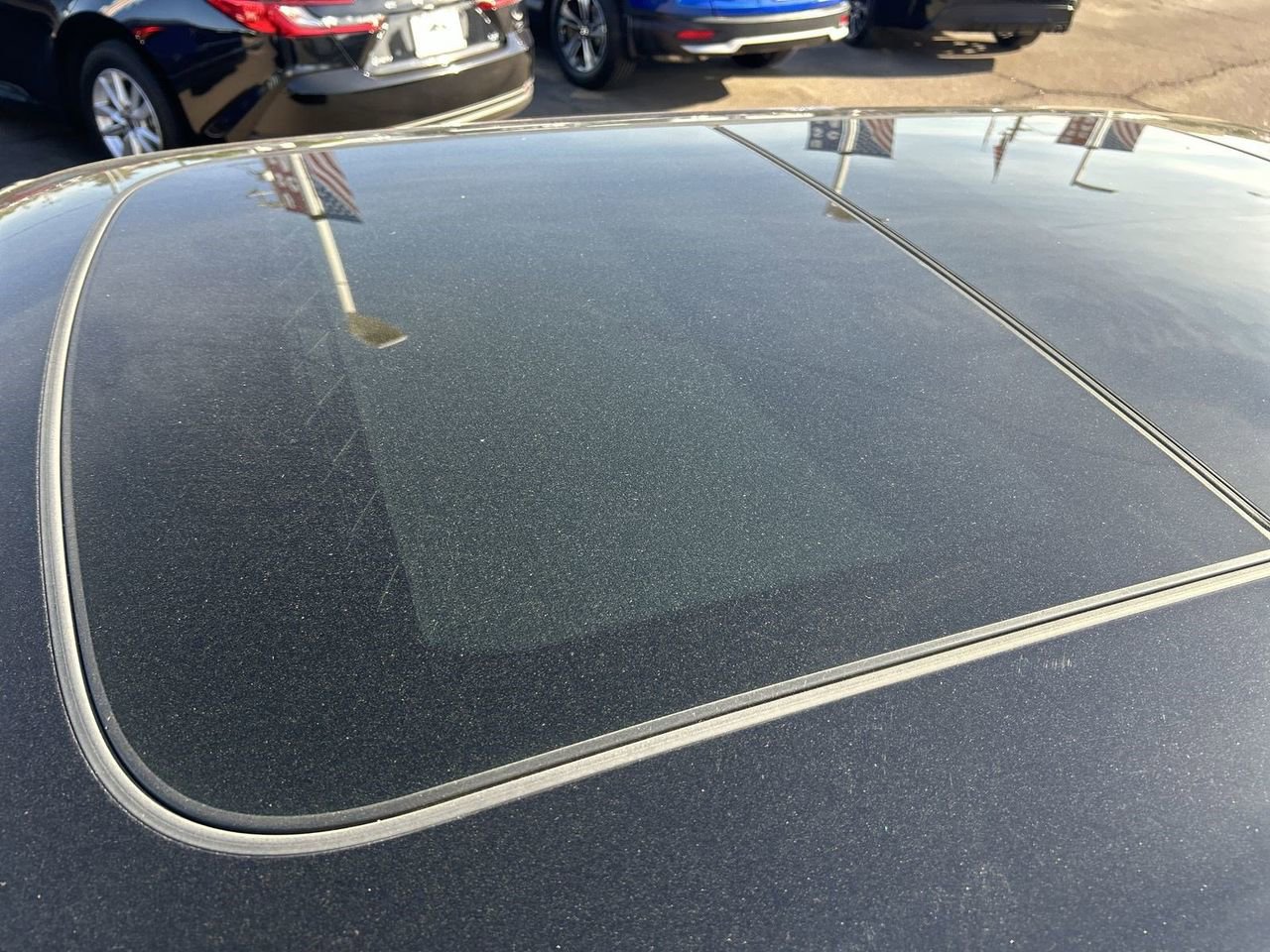 Used 2021 MINI Cooper 2-Door Hardtop image 18