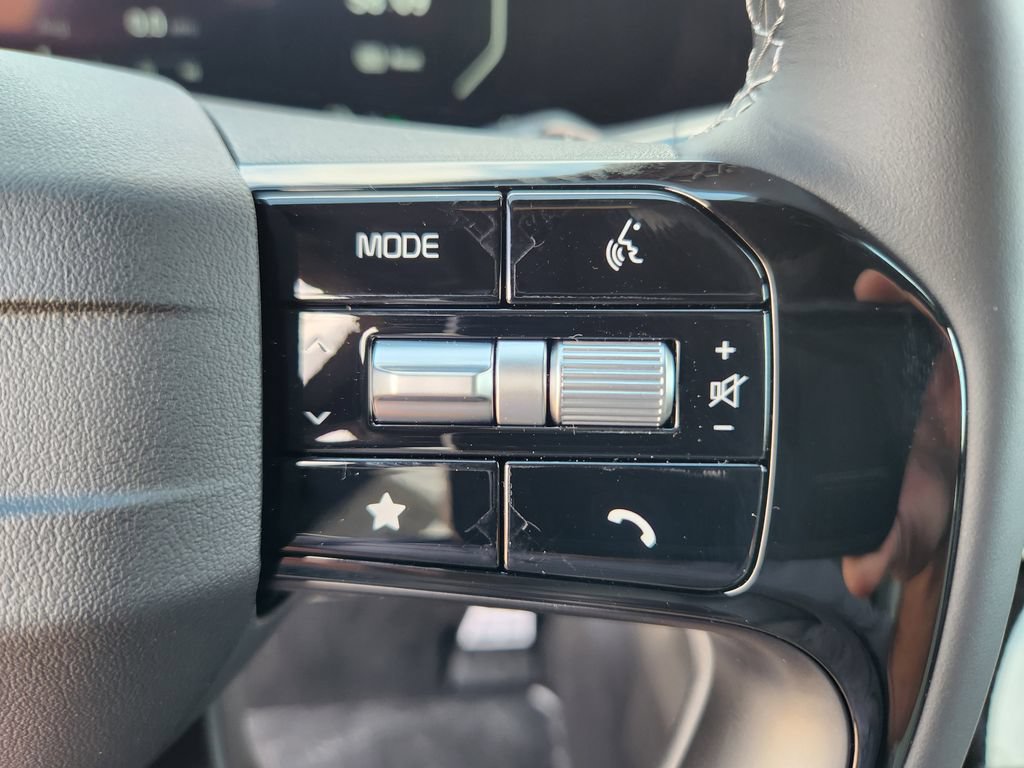 New 2026 Kia Sorento SX Prestige AWD/4WD image 16