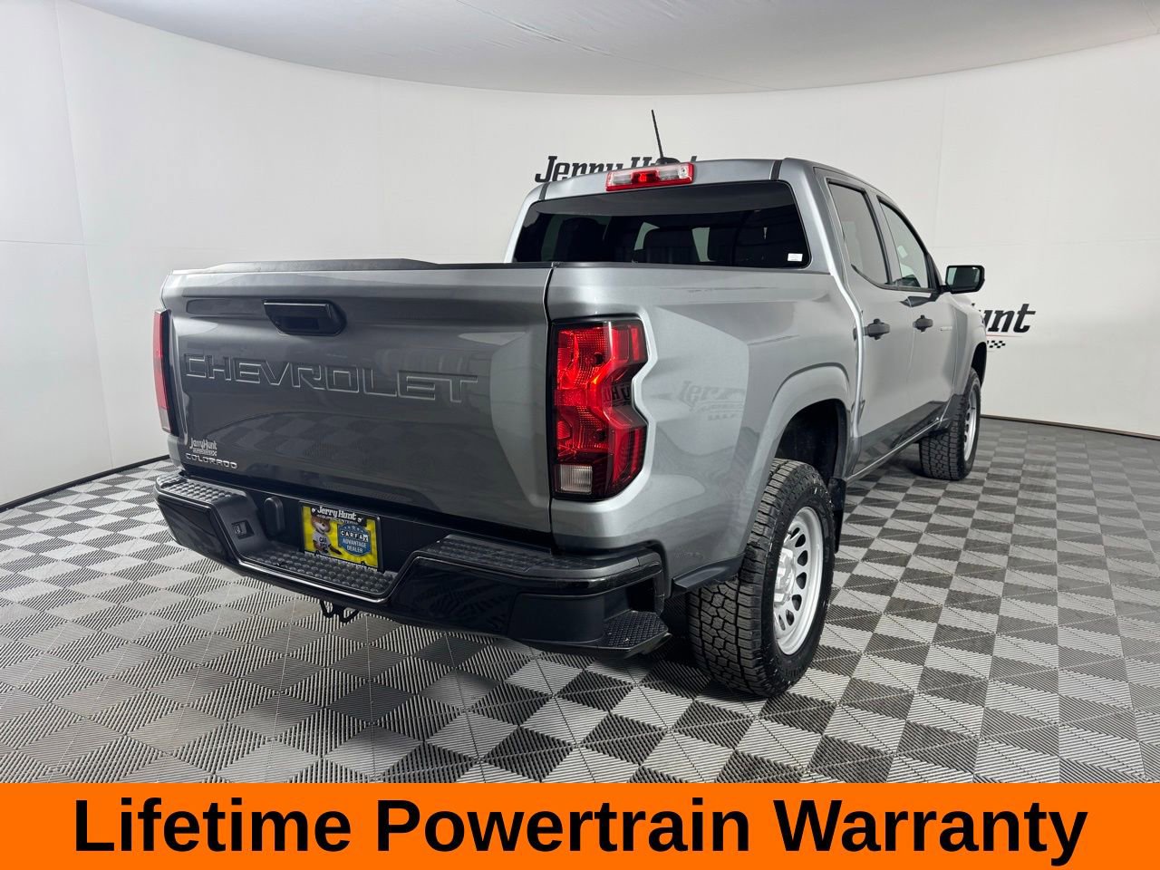 Used 2023 Chevrolet Colorado W/T image 7