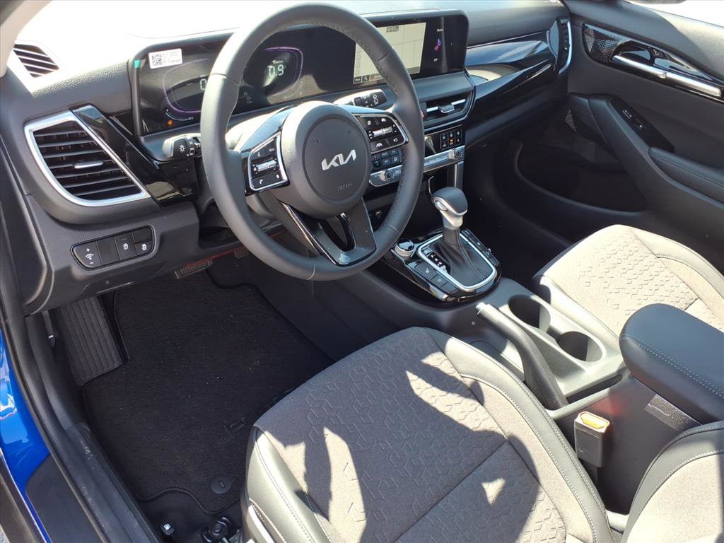 New 2026 Kia Seltos S image 11