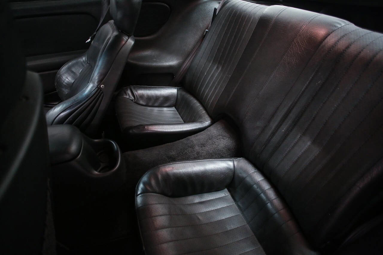 Used 2001 Pontiac Firebird Formula w/ Protection Group image 25