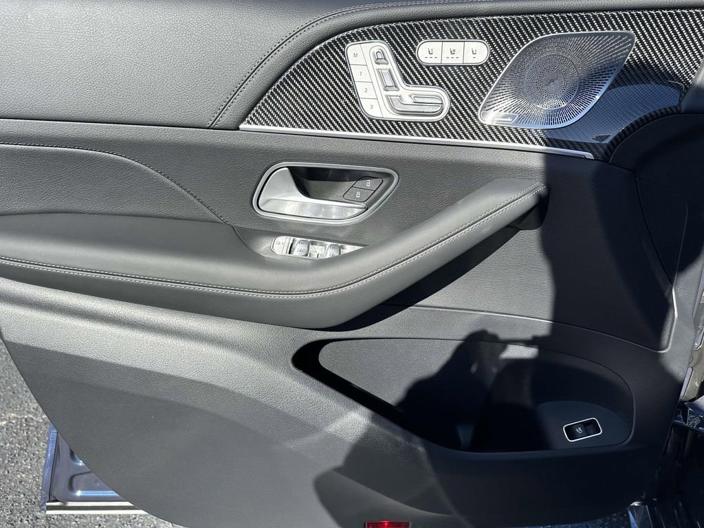 New 2025 Mercedes-Benz GLE 53 AMG 4MATIC image 10