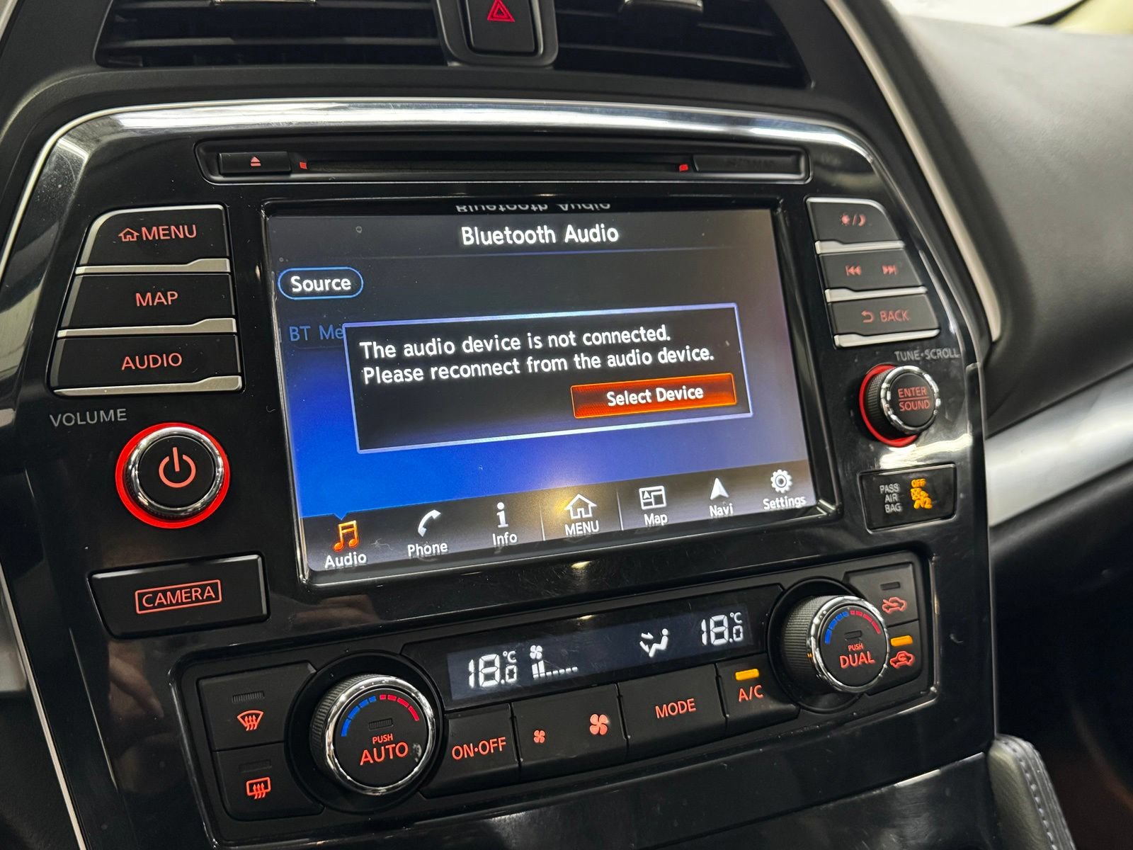 Used 2017 Nissan Maxima SR FWD image 20