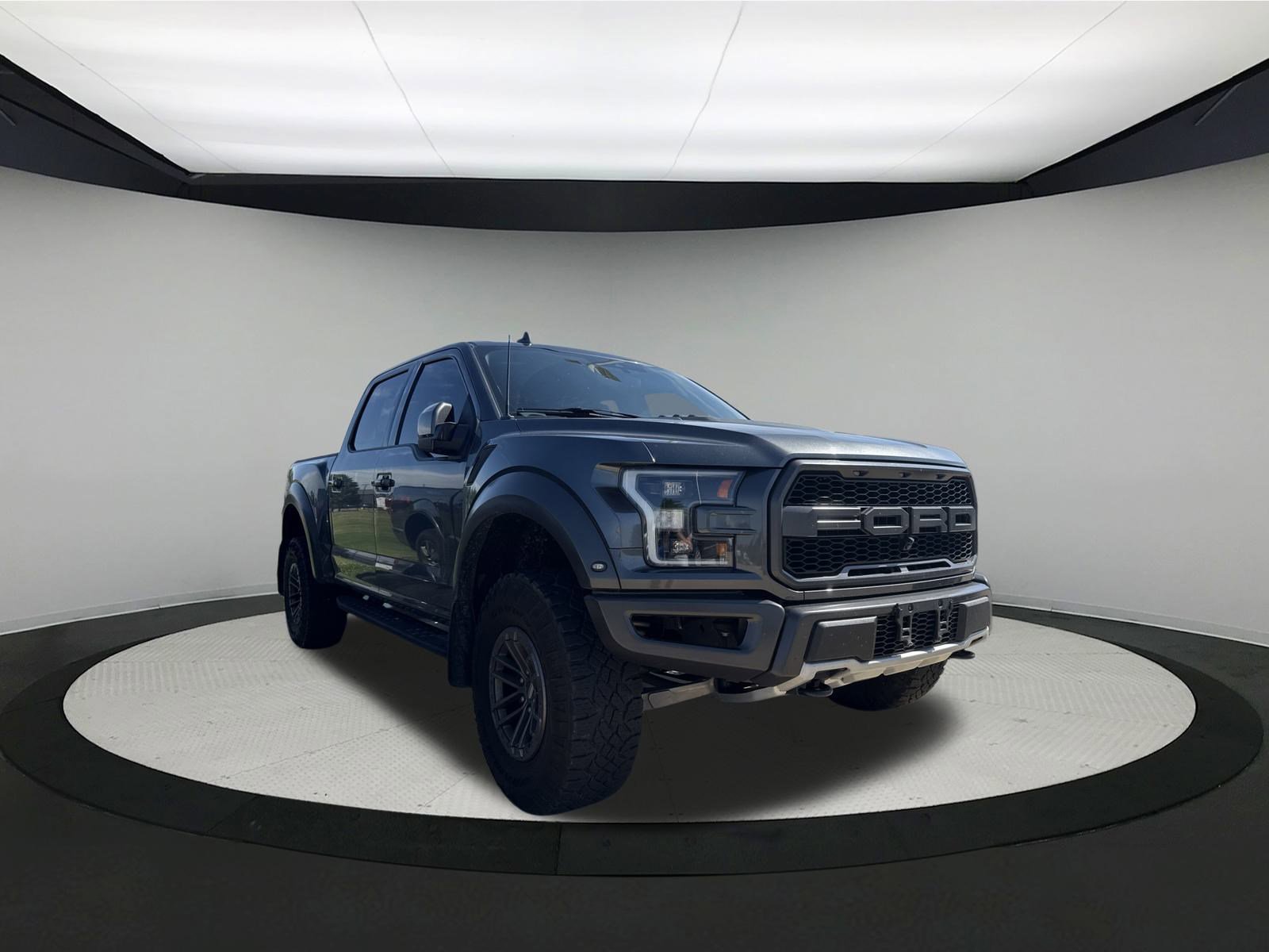 Used 2020 Ford F150 Raptor w/ Equipment Group 802A Luxury image 1