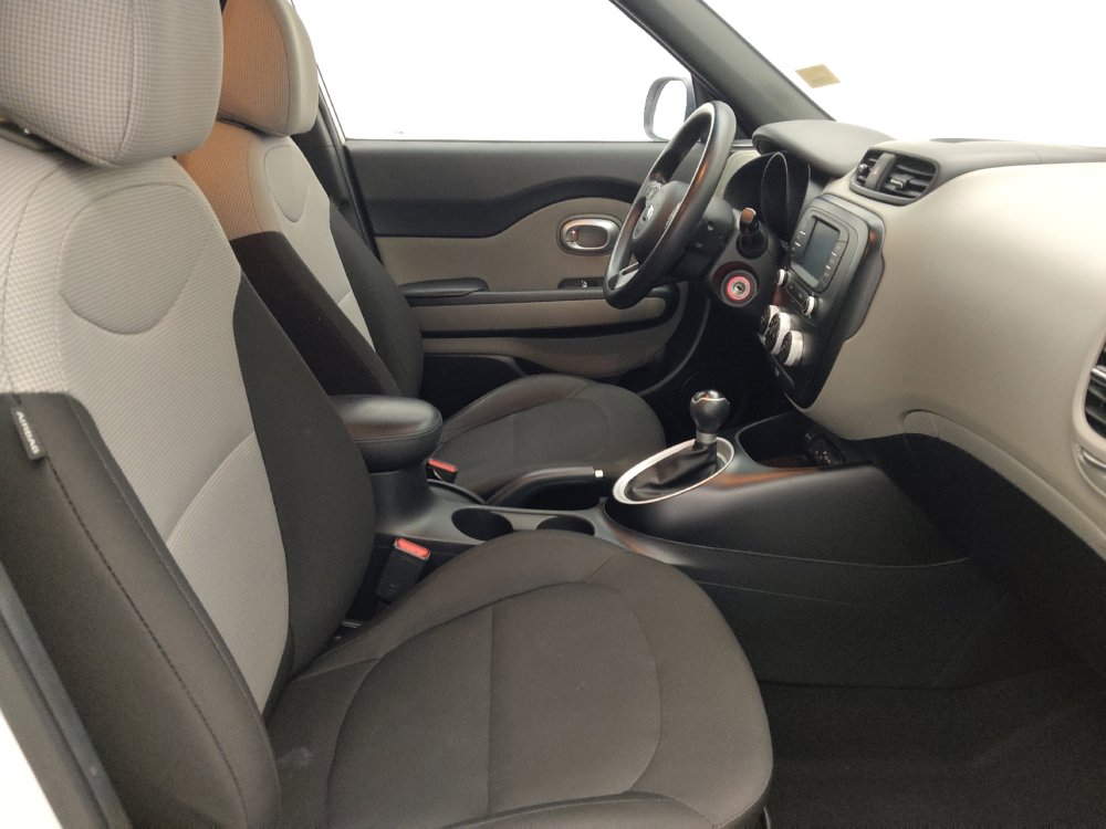 Used 2019 Kia Soul FWD image 21