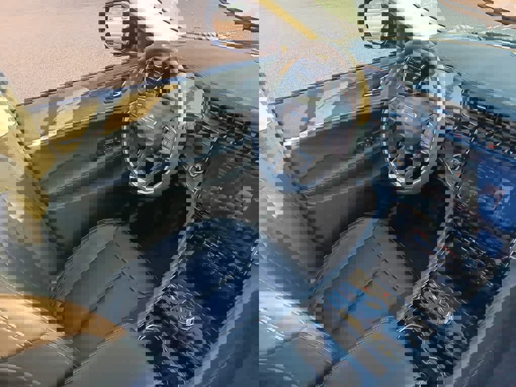 Used 2023 Jeep Grand Cherokee 4WD 4xe image 13