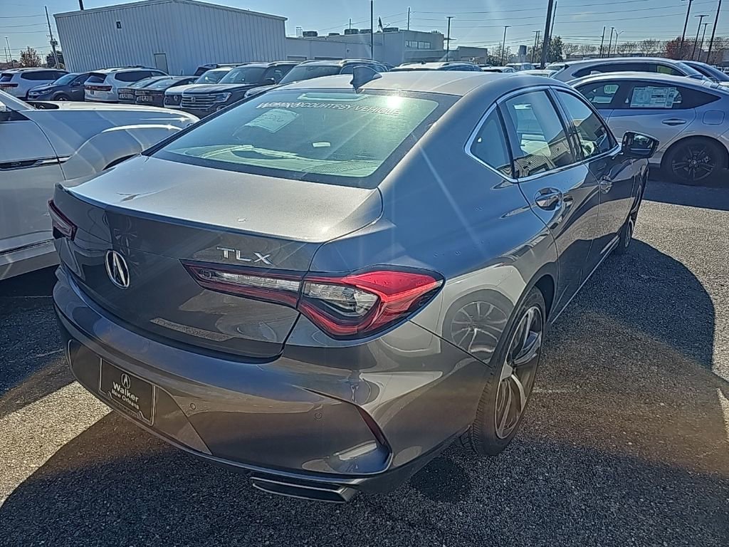 Used 2025 Acura TLX Technology Package image 4