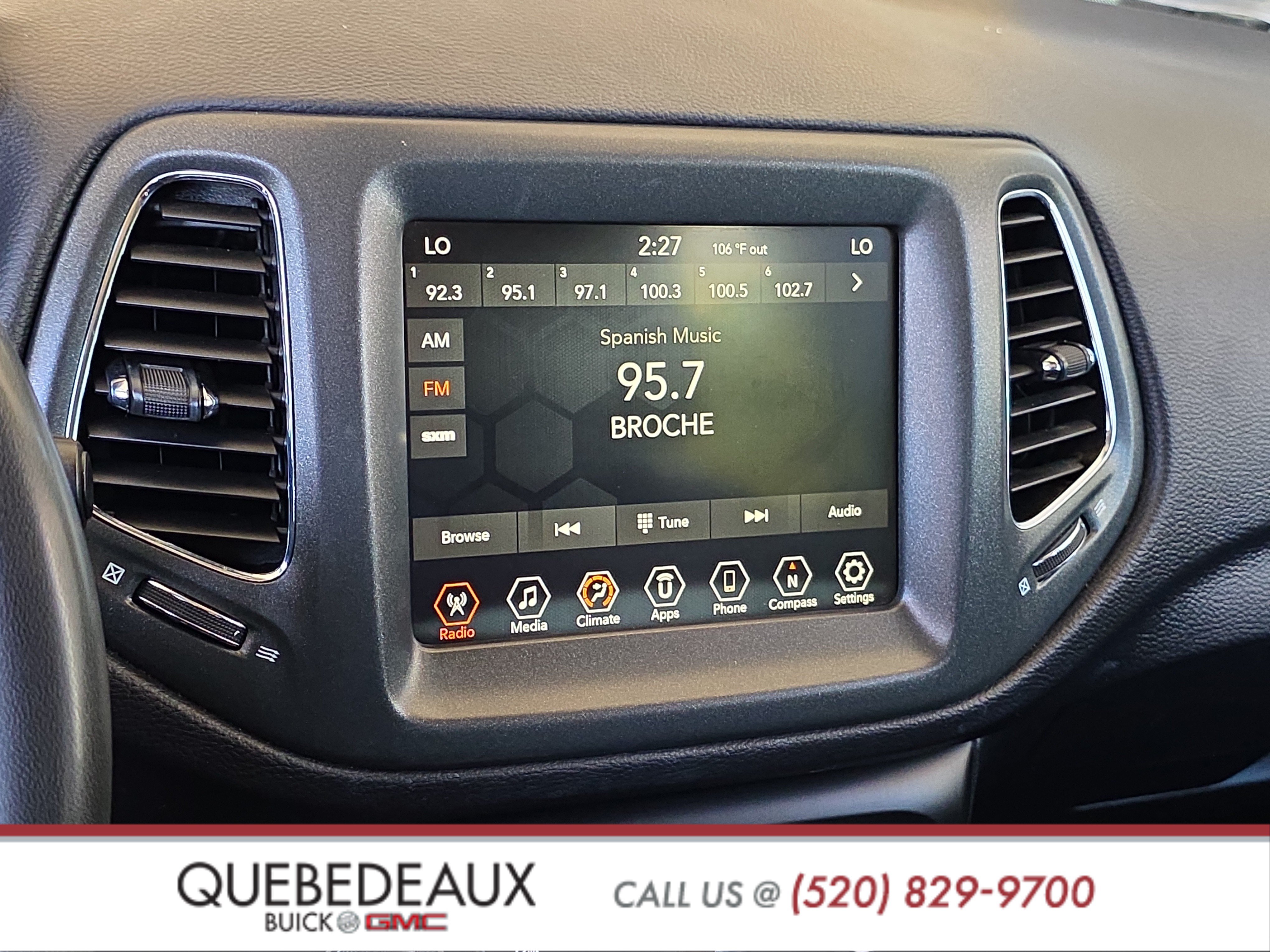 Used 2021 Jeep Compass Trailhawk AWD/4WD image 16