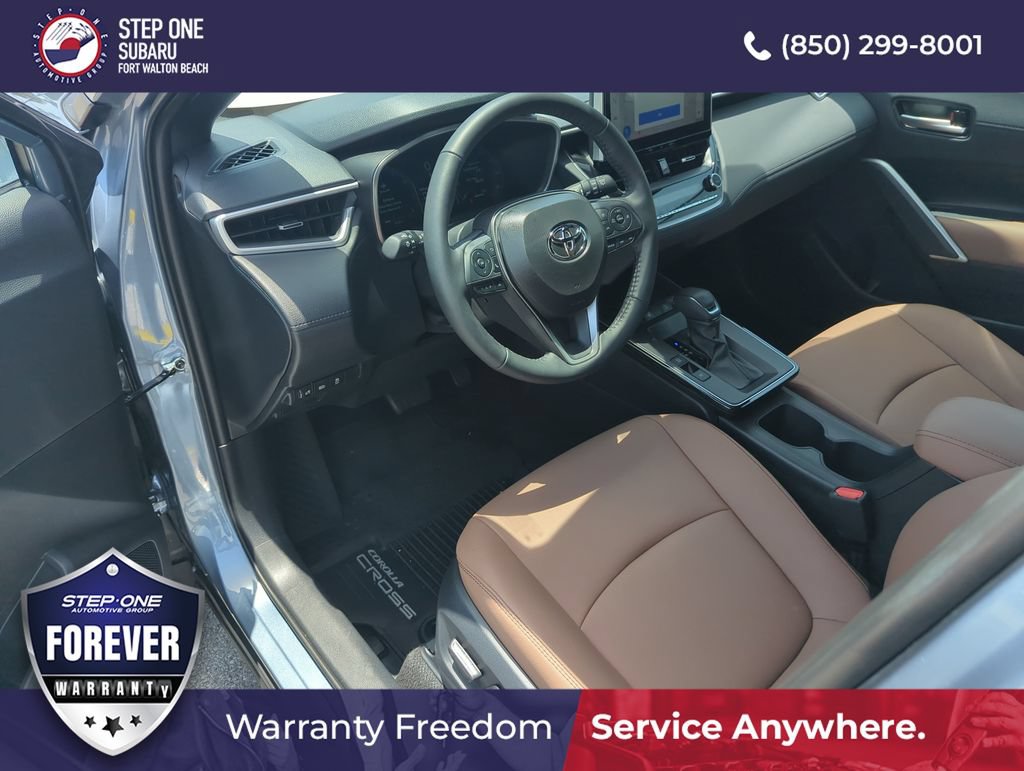Used 2026 Toyota Corolla Cross XLE AWD/4WD image 11