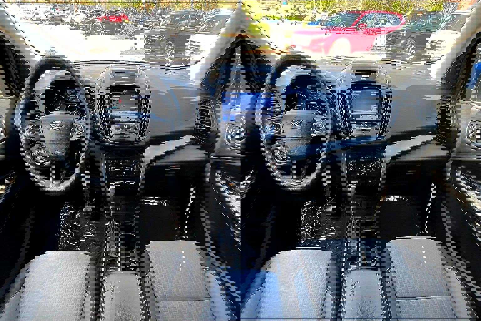 Used 2017 Ford Escape SE w/ Equipment Group 201A image 15