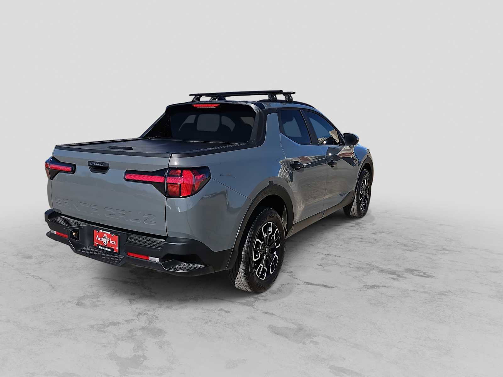 Used 2024 Hyundai Santa Cruz SEL w/ Activity Package image 8