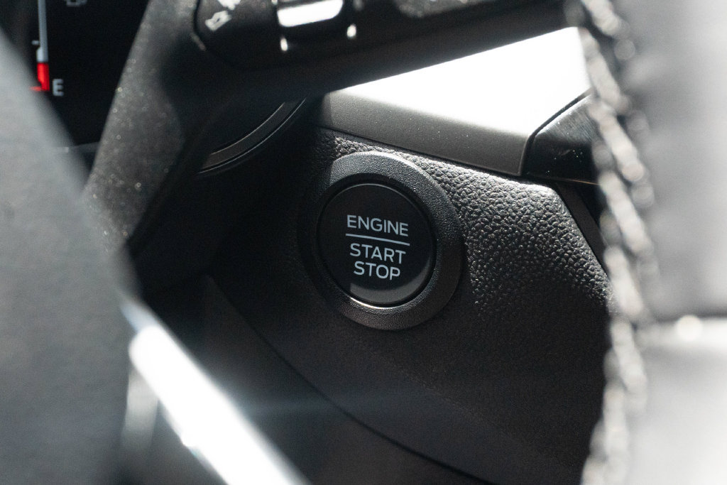 Used 2024 Ford Escape Active FWD image 29