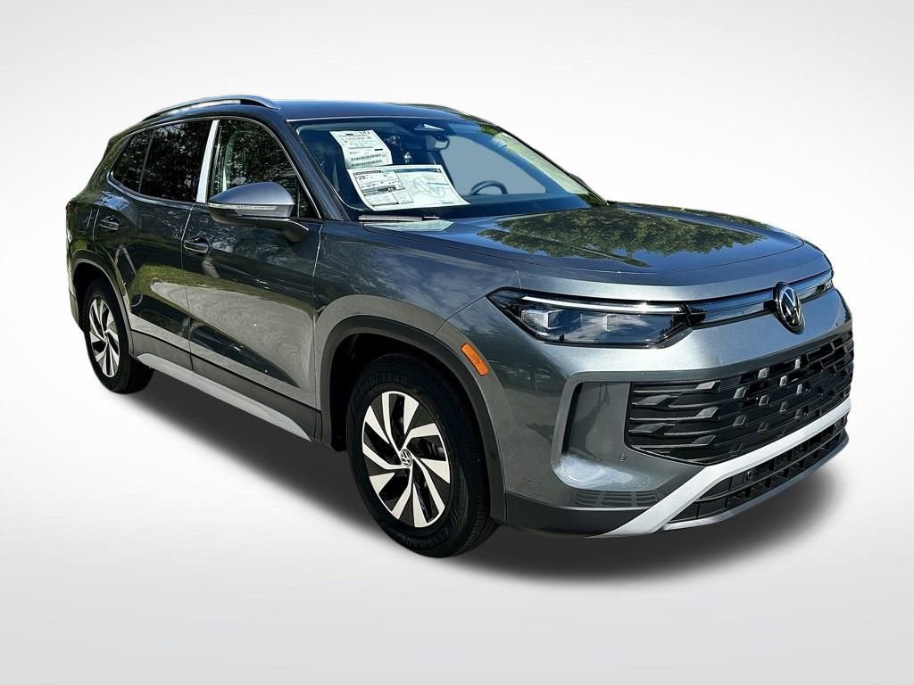 New 2026 Volkswagen Tiguan S image 2