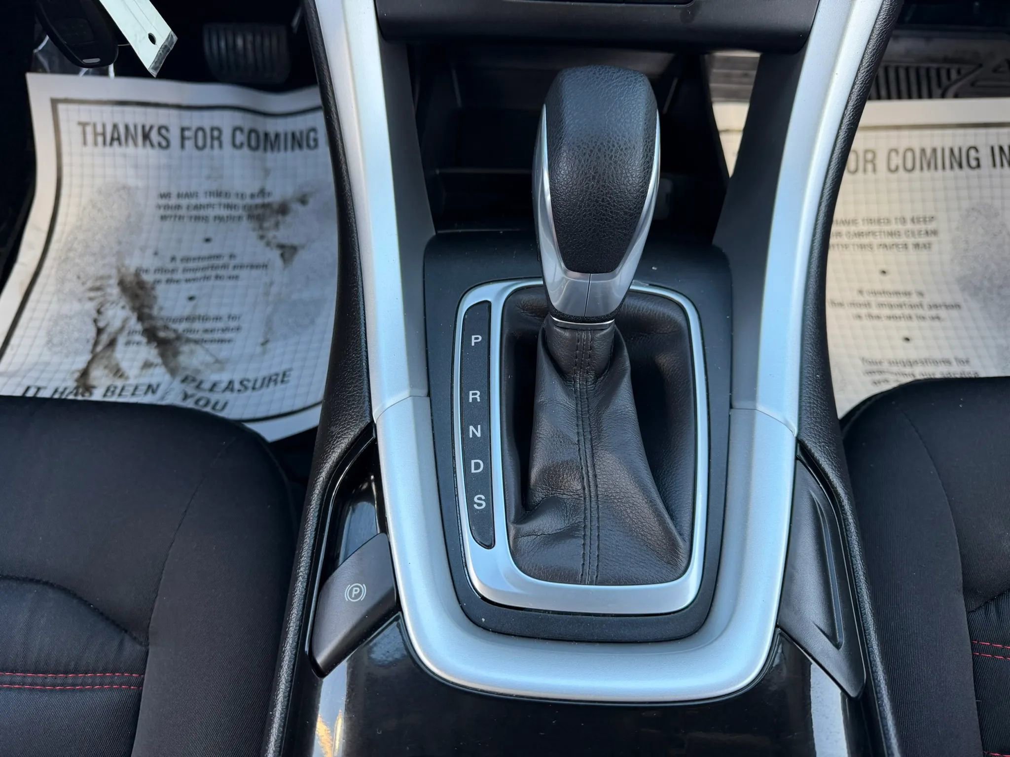 Used 2016 Ford Fusion SE image 25