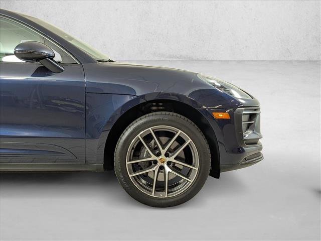 Certified 2023 Porsche Macan image 11