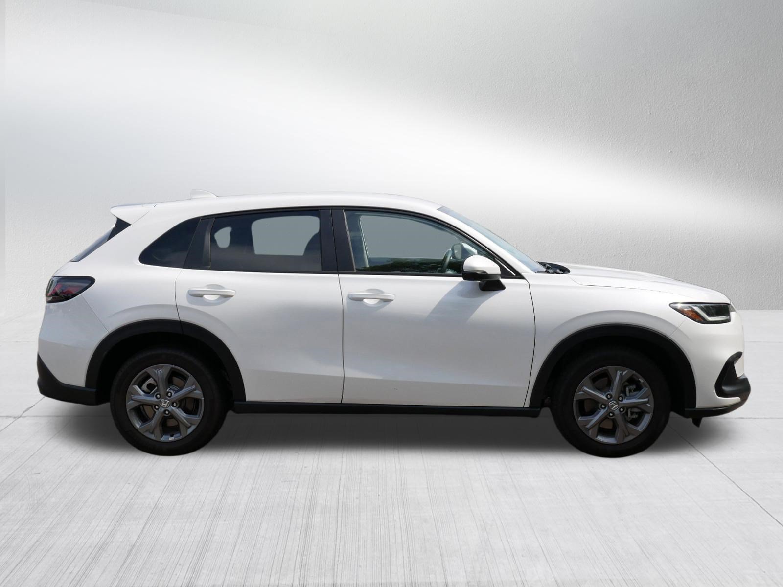 Certified 2026 Honda HR-V LX image 8
