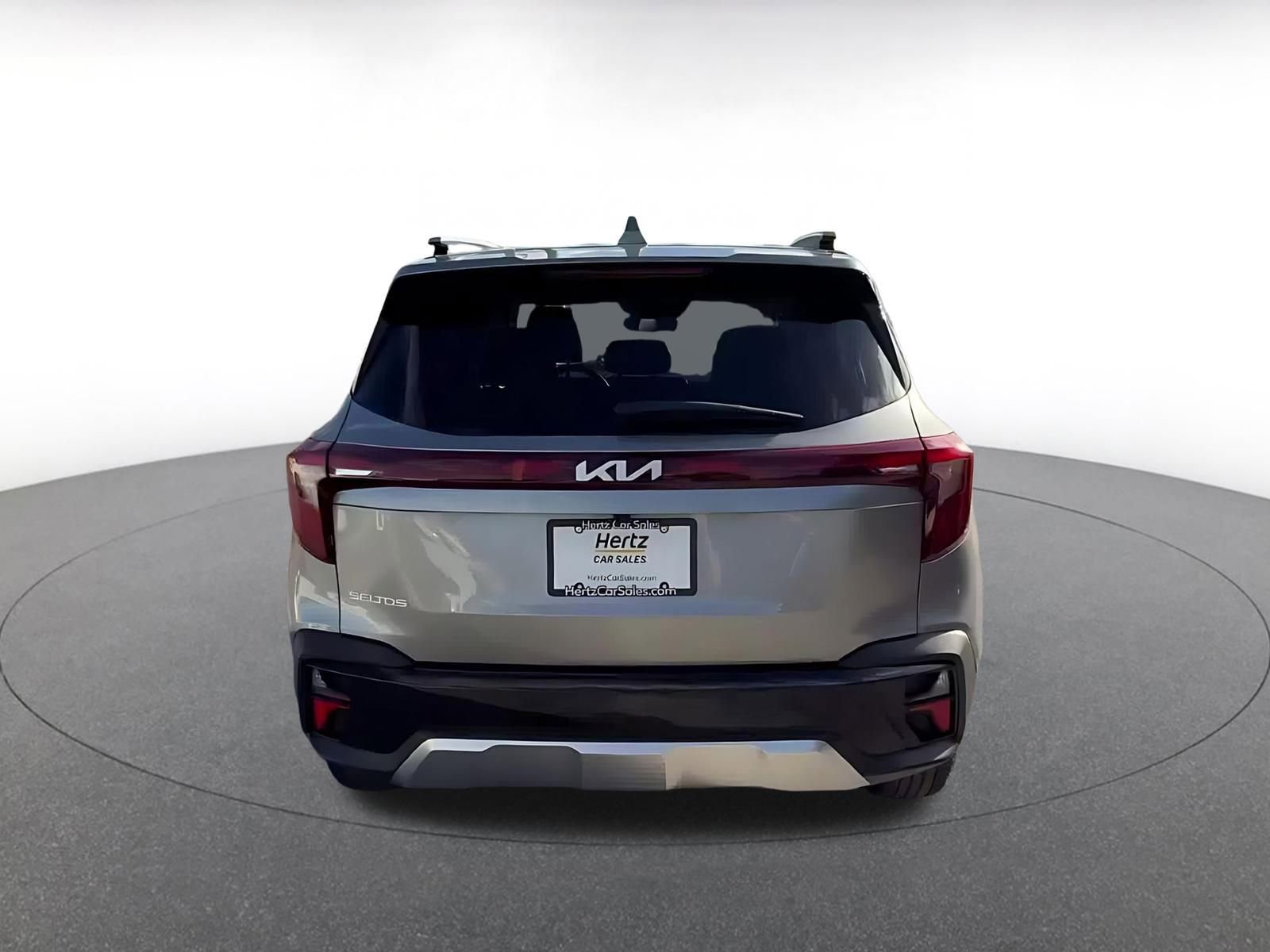 Used 2025 Kia Seltos S image 12