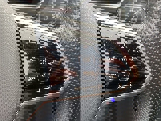 Used 2023 Volkswagen Tiguan SE R-Line image 24