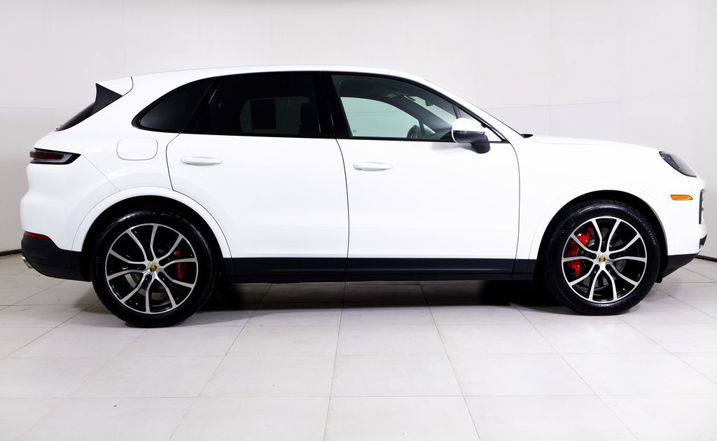 Certified 2024 Porsche Cayenne S AWD/4WD image 26