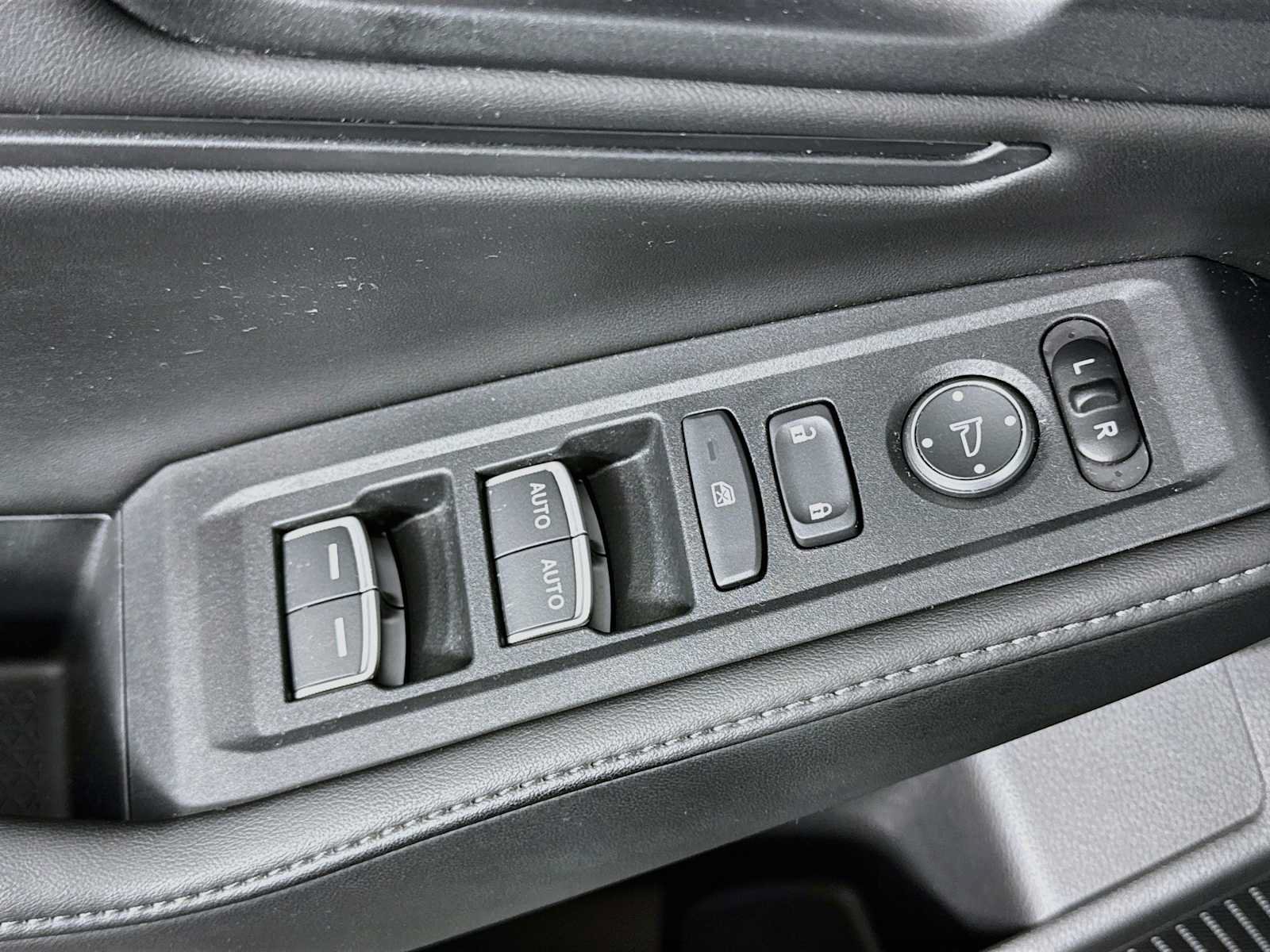 Certified 2024 Honda Accord Sport image 25