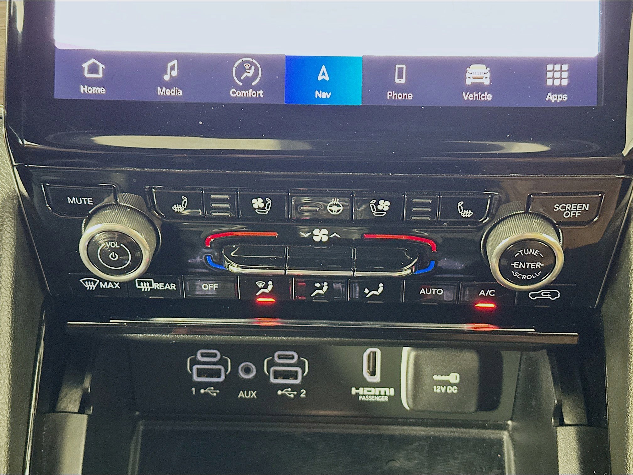 Used 2023 Jeep Grand Cherokee Summit w/ Advanced Protech Group IV image 24